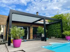 Pose d'une double pergola bioclimatique rétractable à BORDEAUX