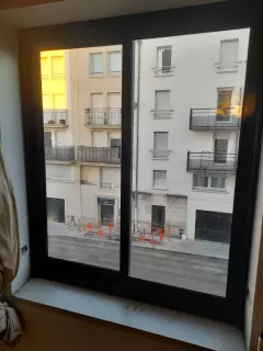 Pose de fenêtres en aluminium à Yvrac (33)