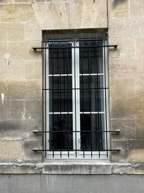 Pose de grilles de défense à Bordeaux (33)